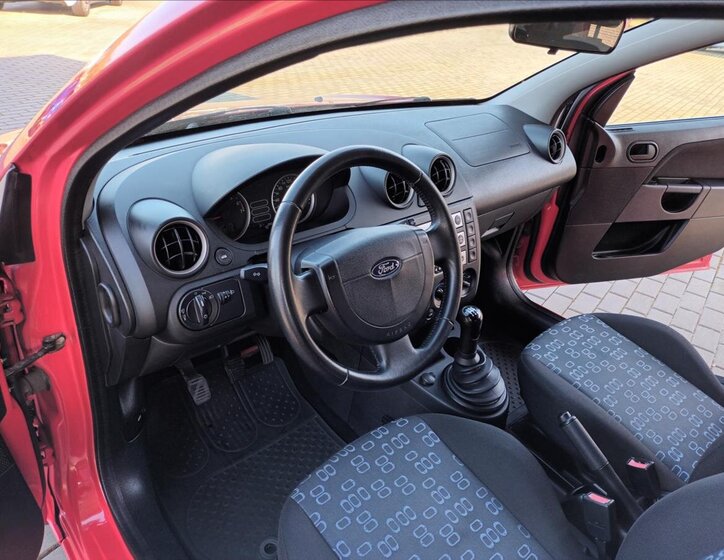 Ford Fiesta Hatchback 1,4 l 59 kw