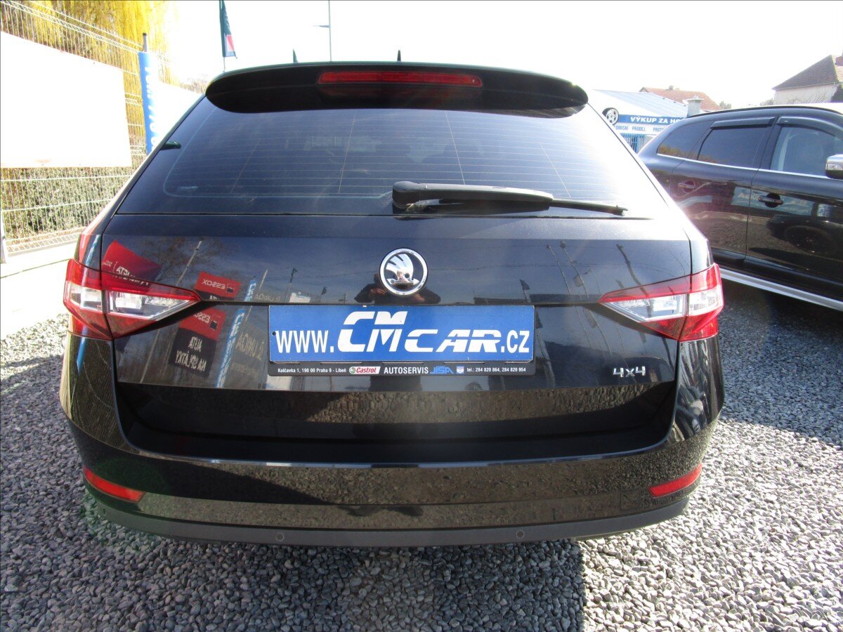 Škoda Superb Kombi 2,0 l 110 kw