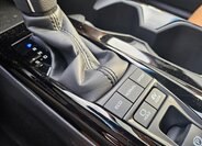 Toyota Camry Sedan / Limuzína 2,5 l 137 kw