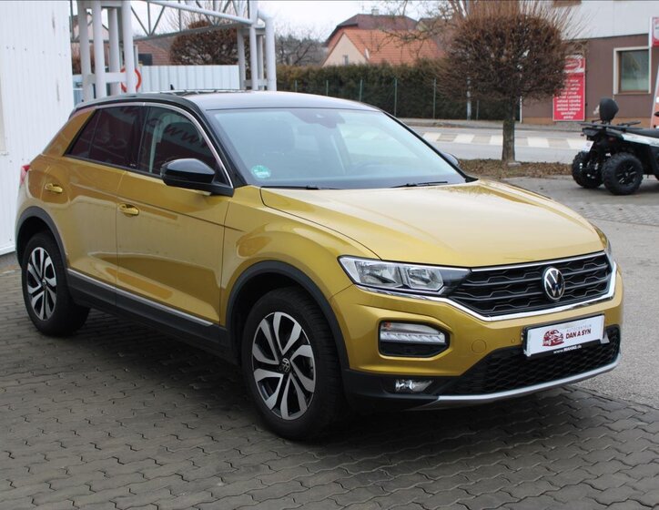 Volkswagen T-Roc SUV 1,5 l 110 kw