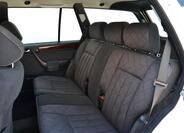 Mercedes-Benz 124 27