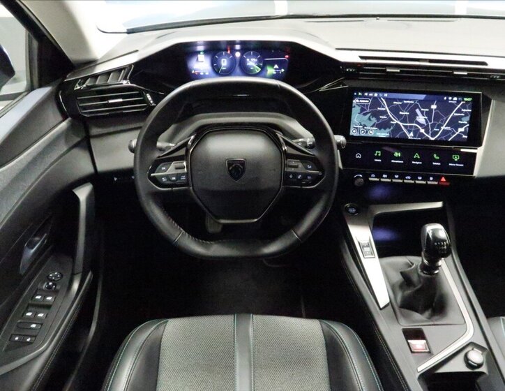 Peugeot 308 Kombi 1,2 l 96 kw