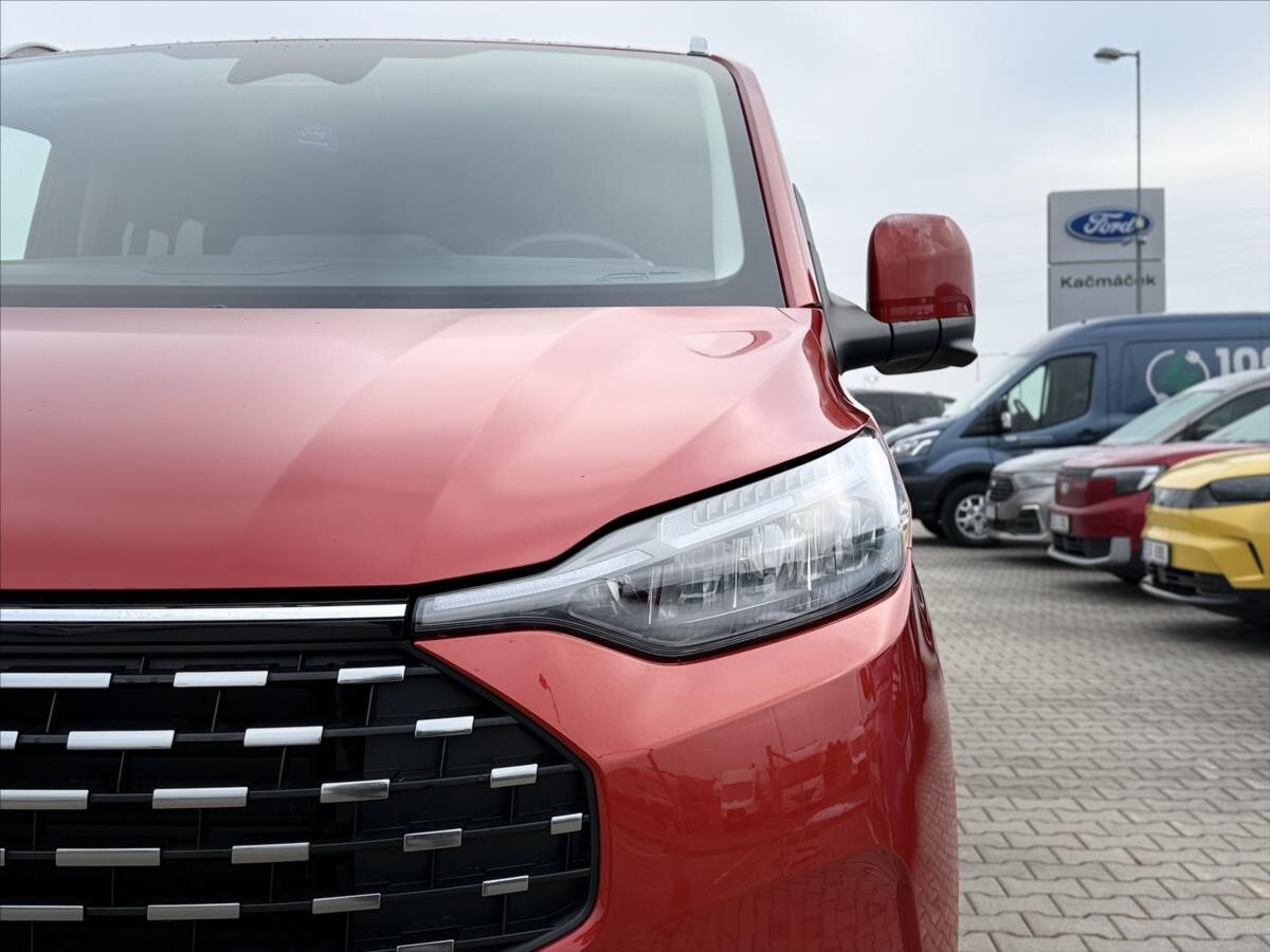 Ford Tourneo Custom Kombi 2,5 l 171 kw