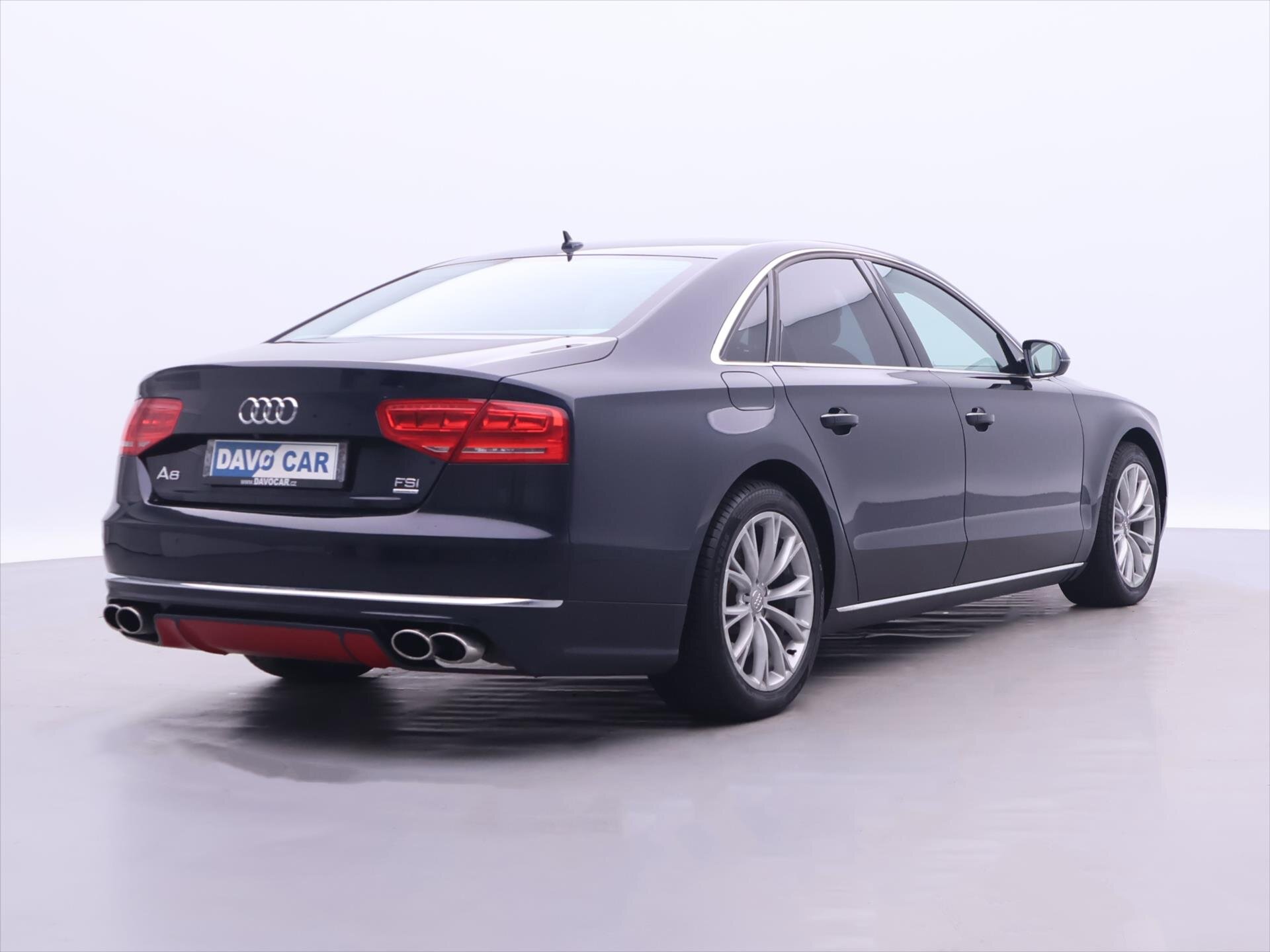 Audi A8 Sedan / Limuzína 4,2 l 273 kw