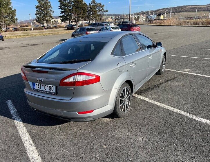 Ford Mondeo Liftback 2,0 l 120 kw