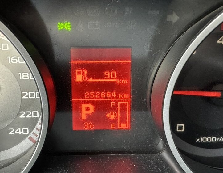 Mitsubishi Outlander 30