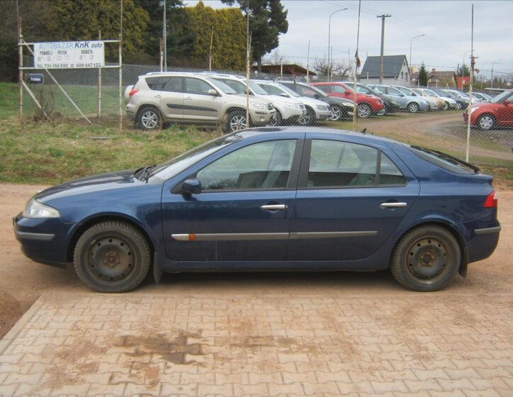 Renault Laguna Hatchback 1,8 l 86 kw