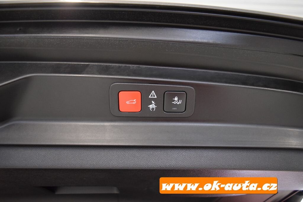 Peugeot 5008 MPV 1,5 l 96 kw