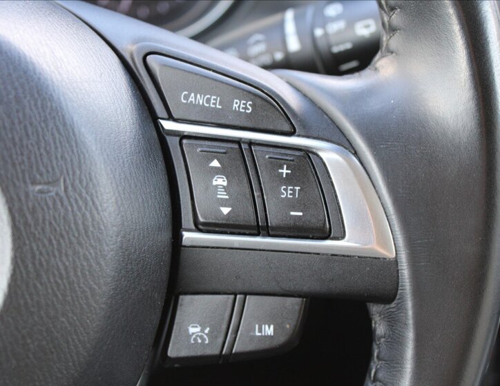 Mazda CX-5 SUV / Terénní 2,5 l 141 kw