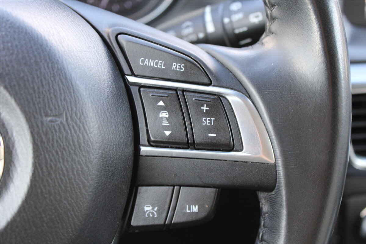 Mazda CX-5 SUV / Terénní 2,5 l 141 kw