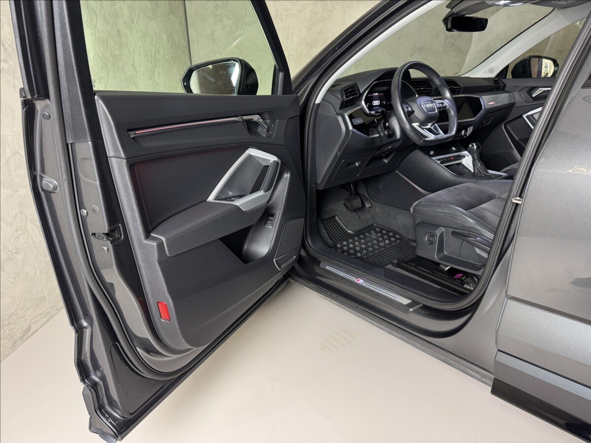 Audi Q3 SUV / Terénní 2,0 l 140 kw