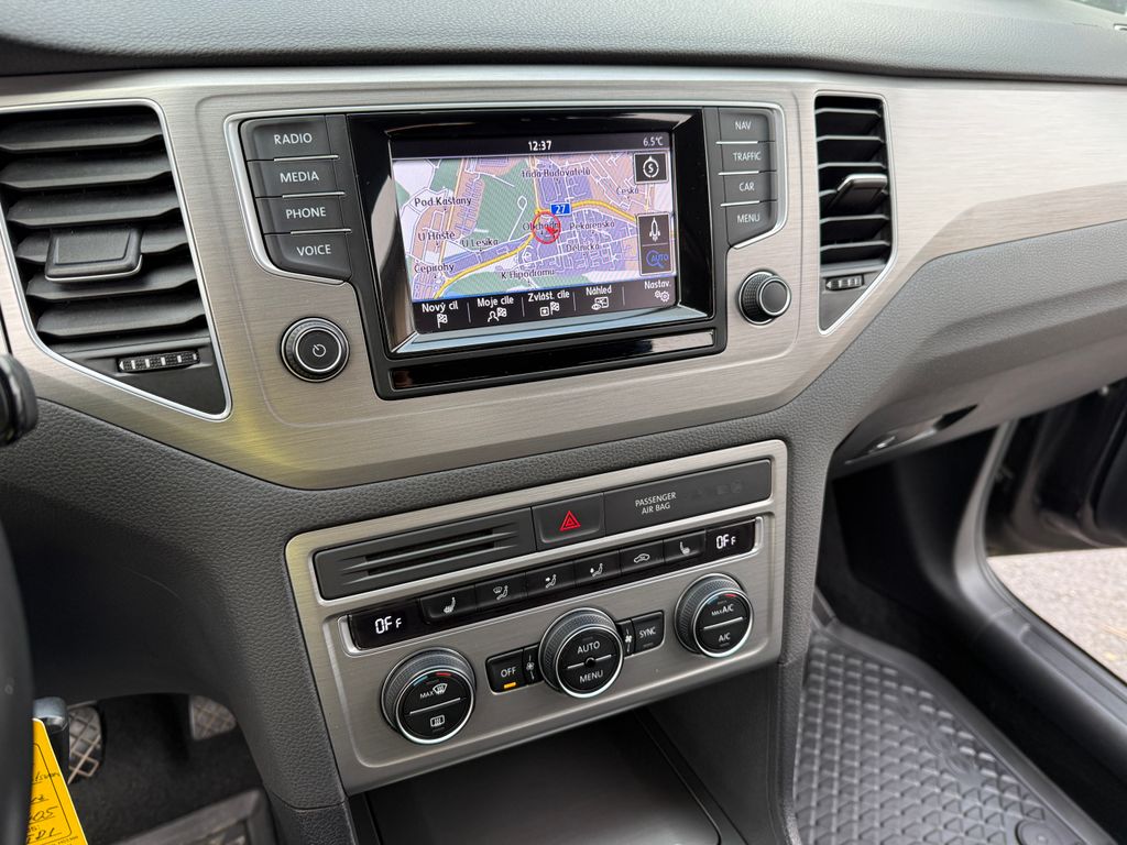 Volkswagen Golf Sportsvan