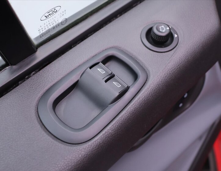 Ford Transit Custom 13
