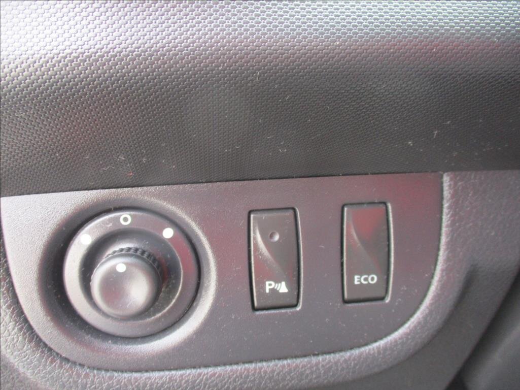 Dacia Sandero Hatchback 898,0 66 kw