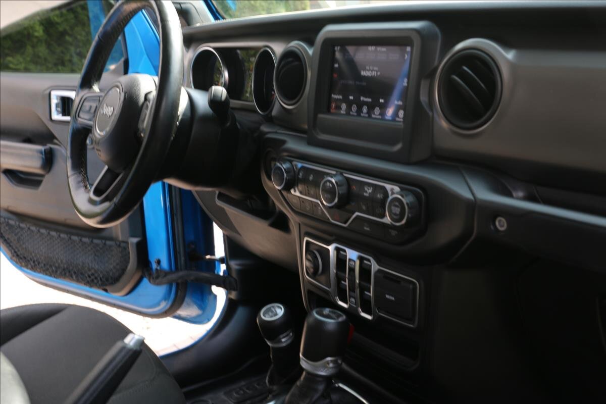 Jeep Gladiator Pick-up 3,7 l 210 kw