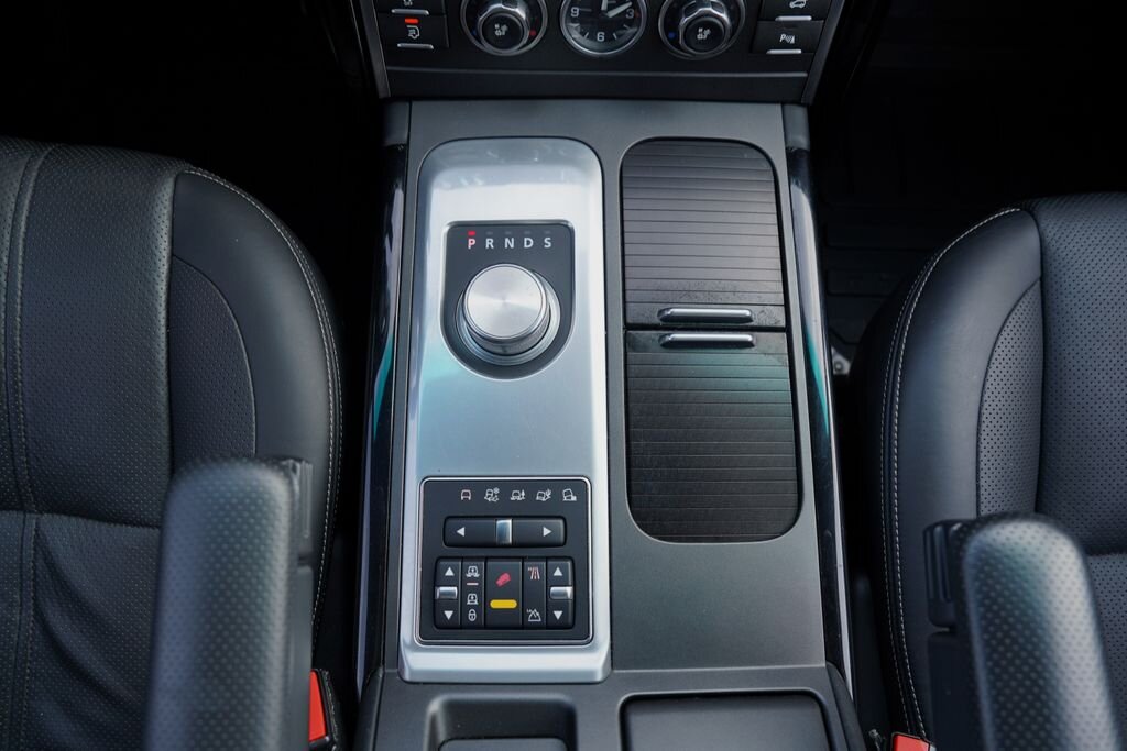 Land Rover Range Rover SUV / Terénní 4,4 l 230 kw