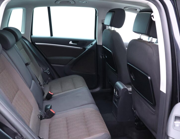 Volkswagen Tiguan SUV 2,0 l 103 kw