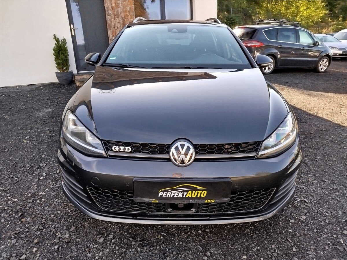 Volkswagen Golf Kombi 2,0 l 135 kw