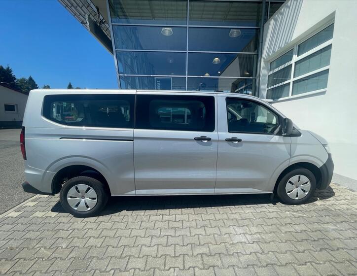 Volkswagen Caravelle 4