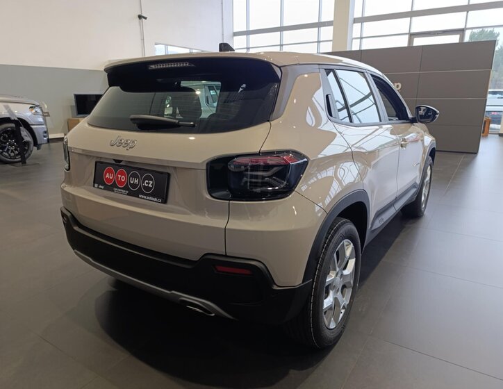 Jeep Avenger SUV 1,2 l 81 kw