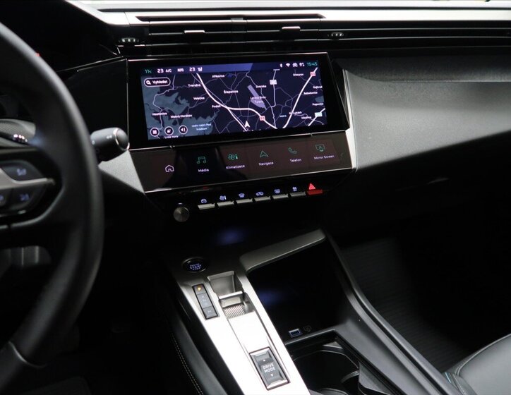 Peugeot 308 Kombi 1,5 l 96 kw