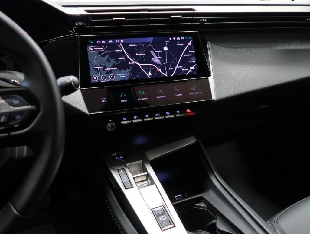 Peugeot 308 Kombi 1,5 l 96 kw