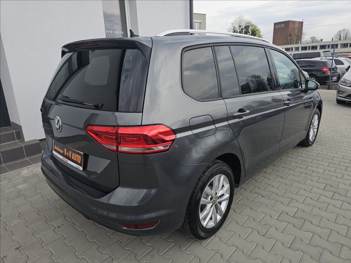 Volkswagen Touran Kombi 2,0 l 110 kw