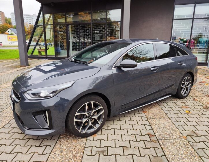 KIA ProCeed 1