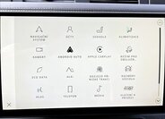 Land Rover Defender SUV / Terénní 3,0 l 147 kw