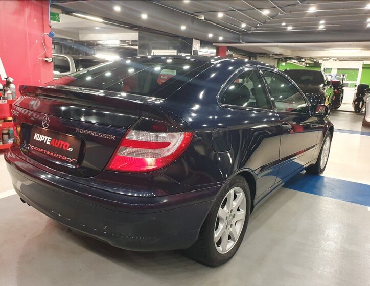 Mercedes-Benz Třídy C Hatchback 1,8 l 105 kw
