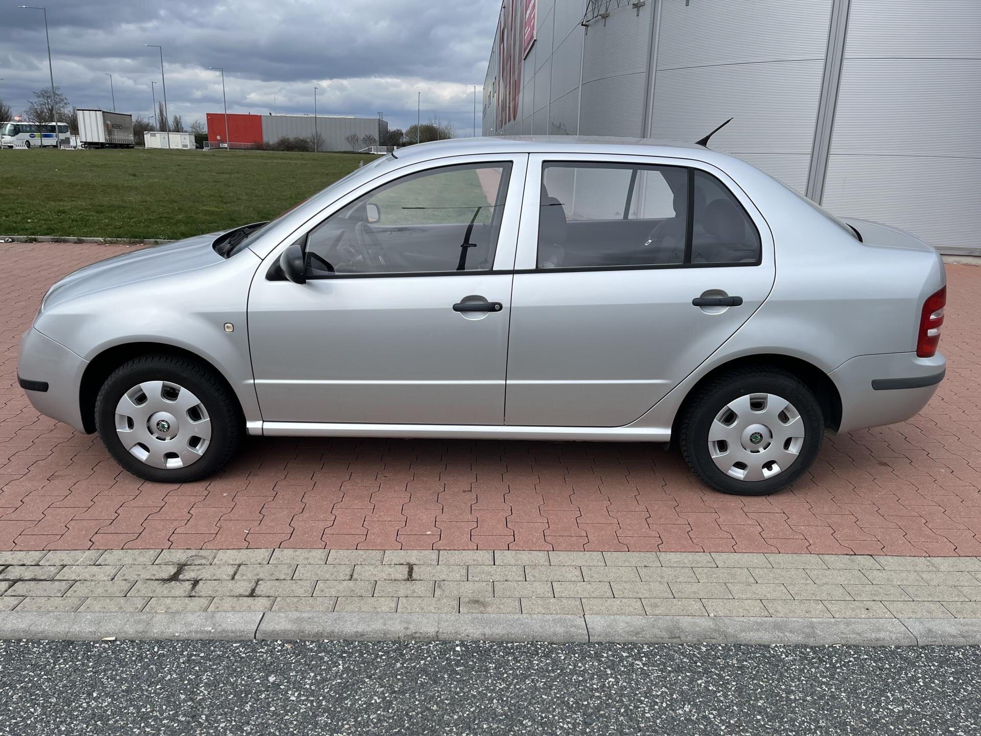 Škoda Fabia Sedan / Limuzína 1,4 l 55 kw