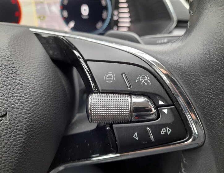 Škoda Superb Kombi 2,0 l 110 kw