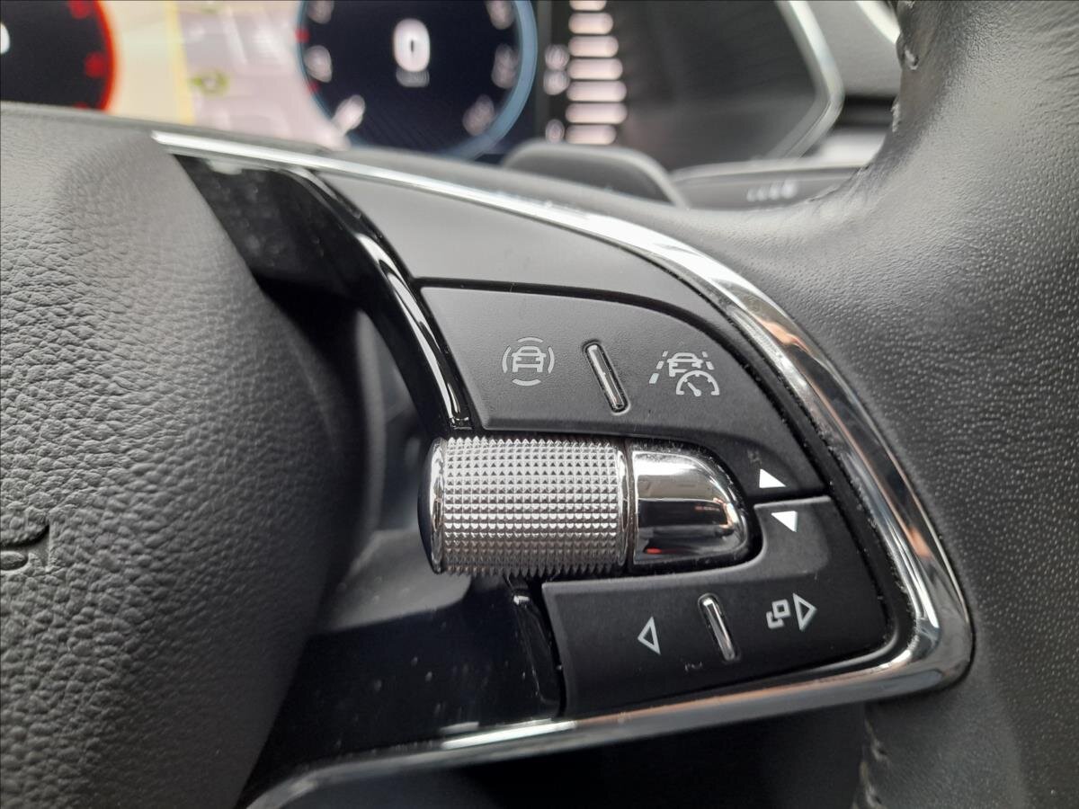 Škoda Superb Kombi 2,0 l 110 kw