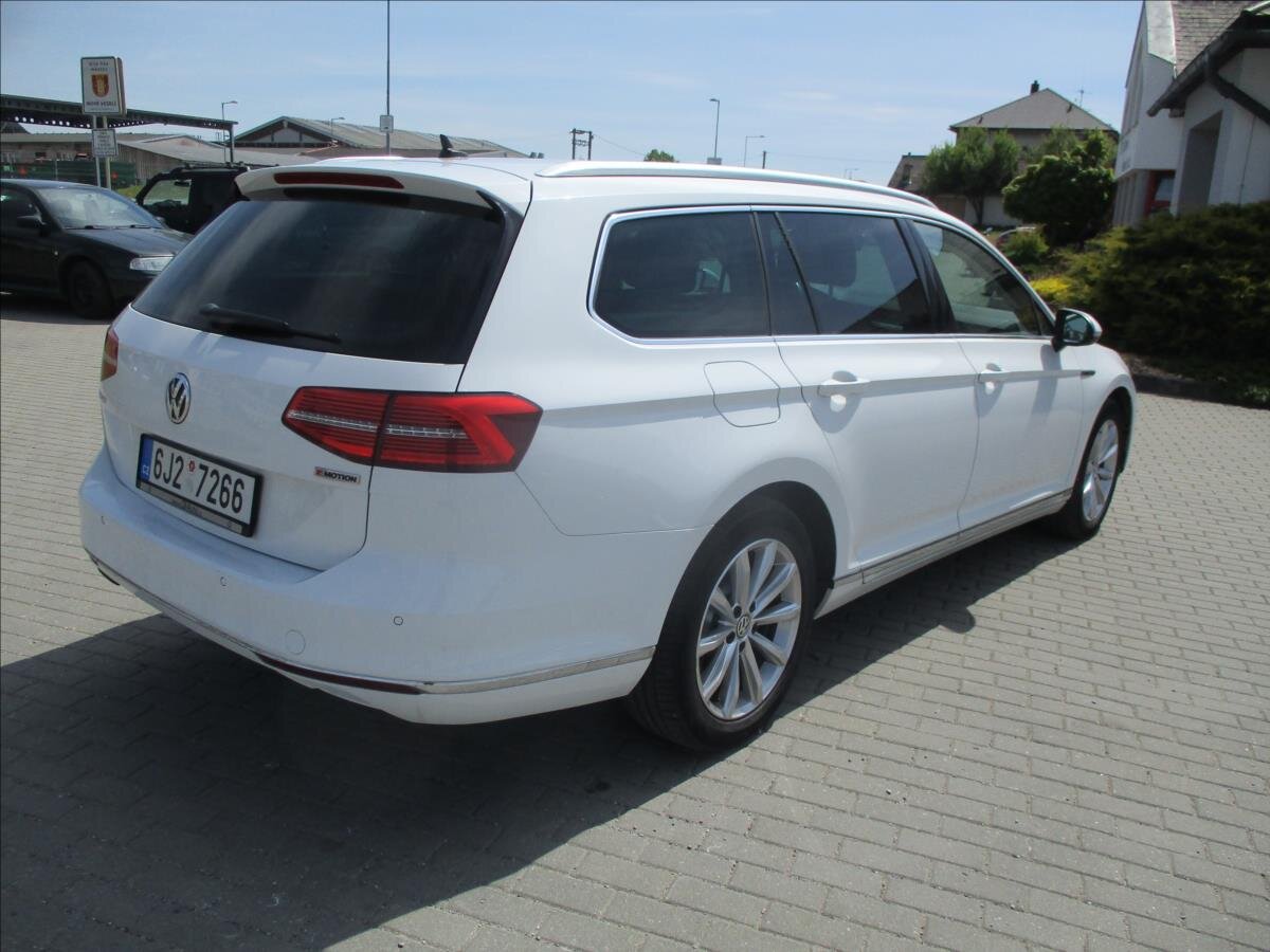 Volkswagen Passat Kombi 2,0 l 140 kw
