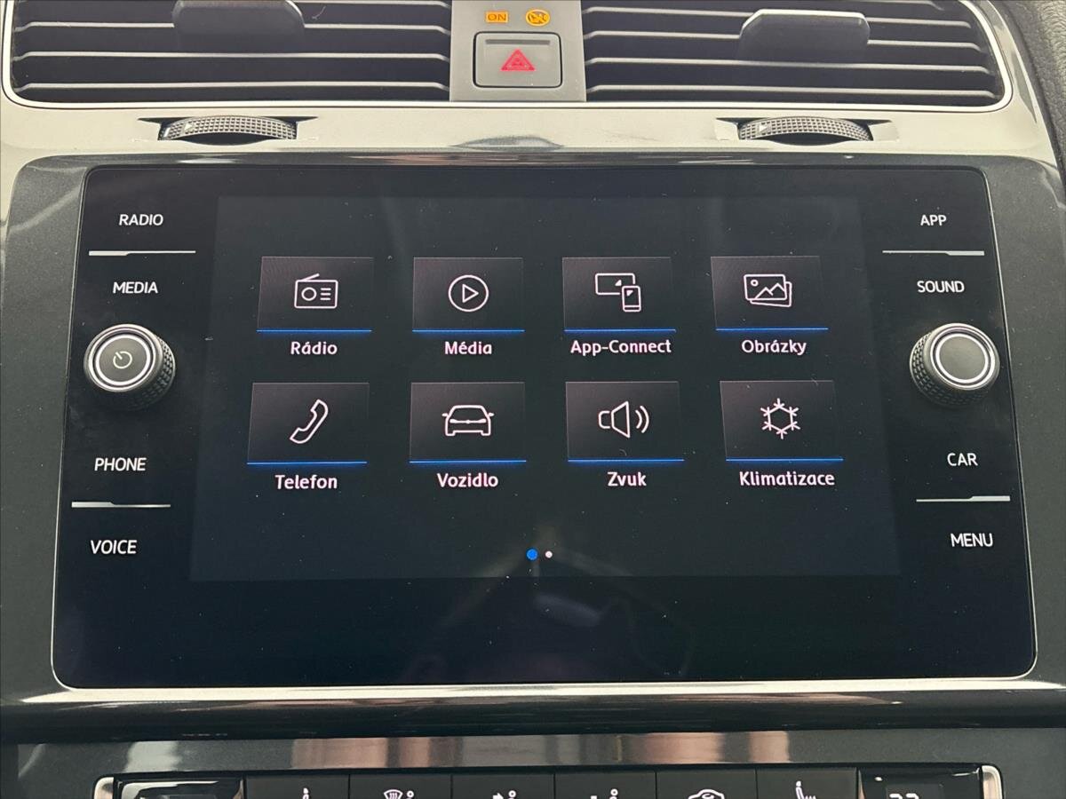 Volkswagen Golf Kombi 1,5 l 96 kw