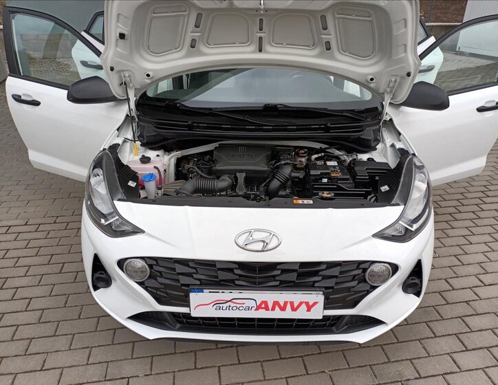 Hyundai i10 Hatchback 998,0 49 kw