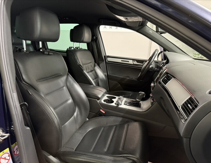 Volkswagen Touareg 20