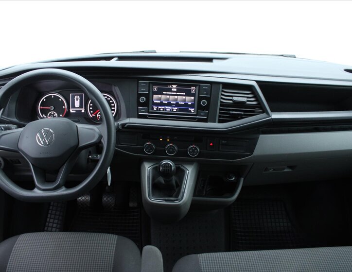 Volkswagen Transporter Kombi 2,0 l 110 kw