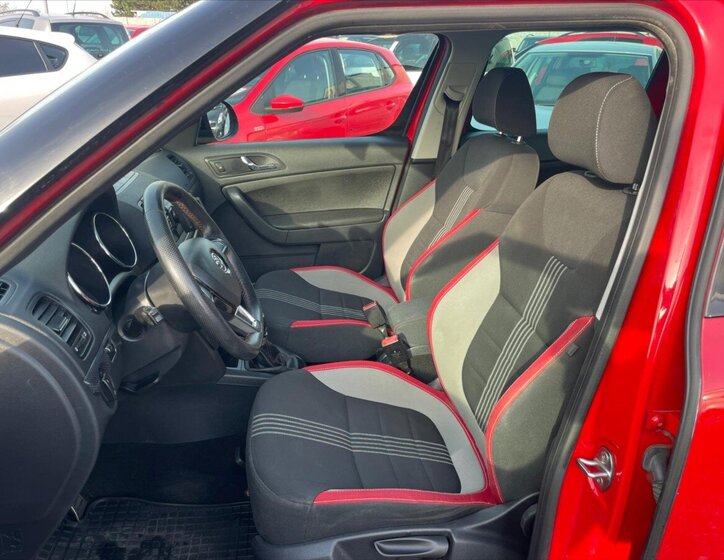 Škoda Yeti SUV / Terénní 1,2 l 77 kw