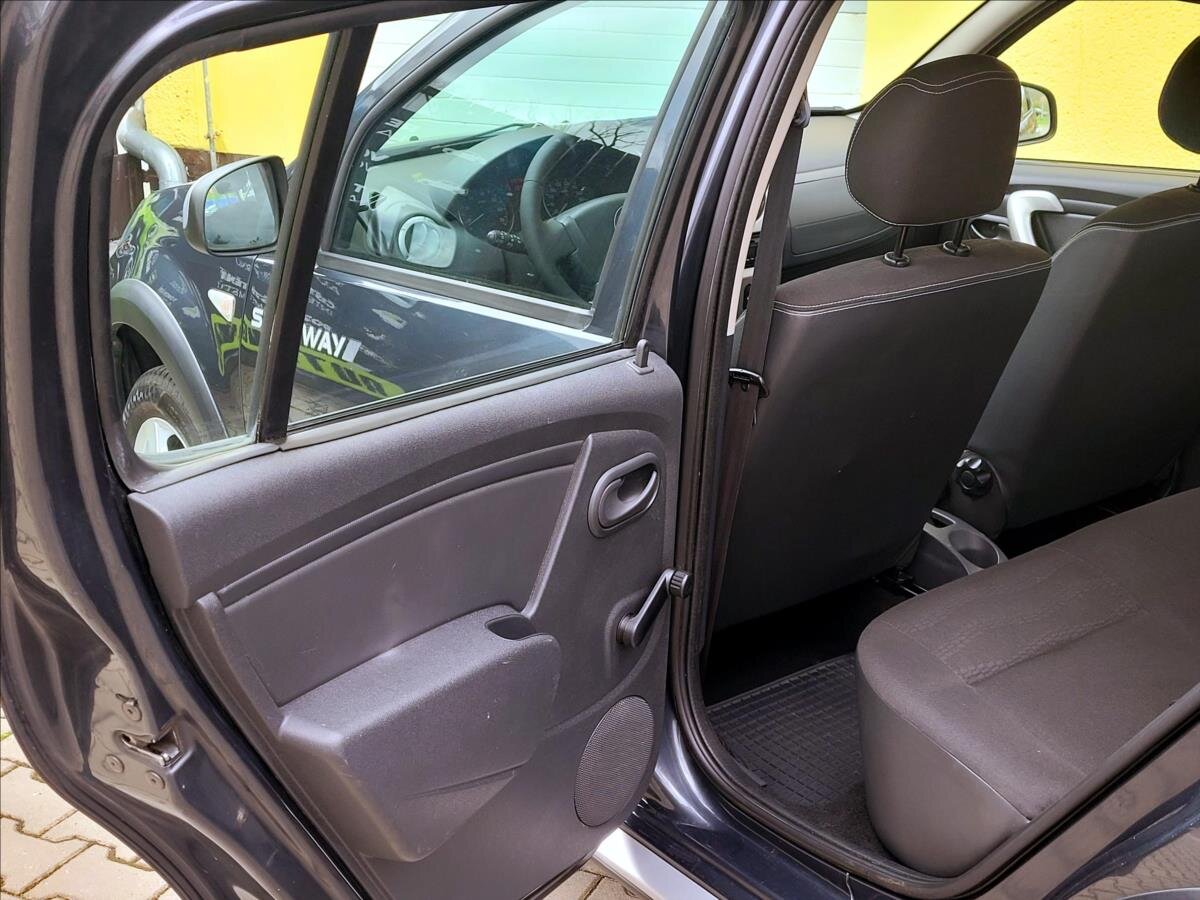 Dacia Sandero Hatchback 1,6 l 62 kw