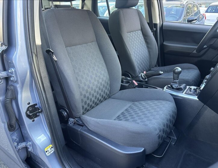 Land Rover Freelander SUV 2,2 l 112 kw