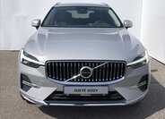 Volvo XC60 4