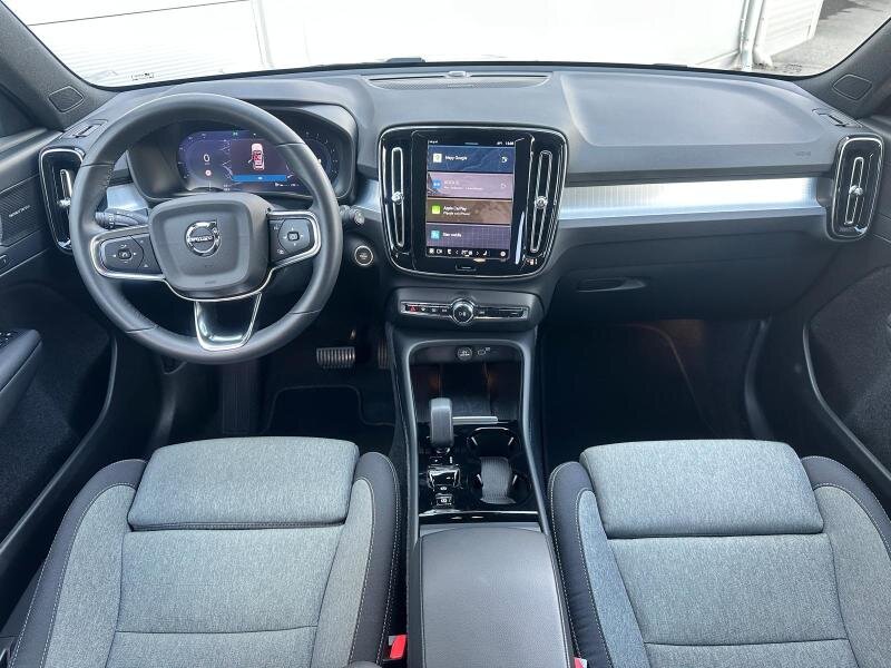 Volvo XC40 SUV 2,0 l 145 kw
