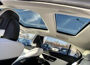 Mercedes-Benz Třídy C Sedan 2,0 l 150 kw