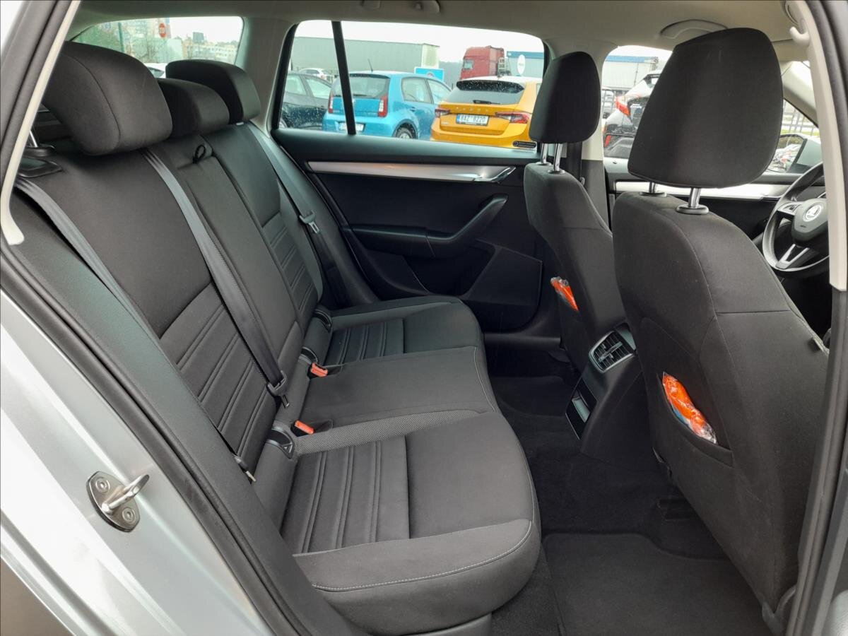 Škoda Octavia Kombi 2,0 l 110 kw