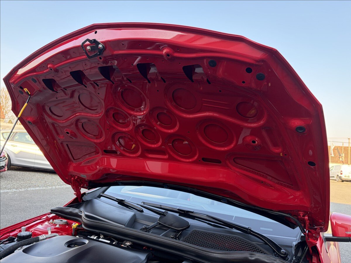 Mercedes-Benz Třídy A Hatchback 1,6 l 90 kw