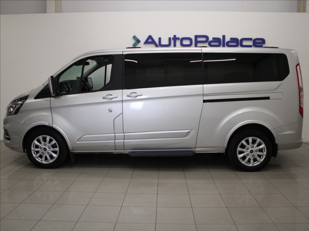 Ford Tourneo Custom MPV 2,0 l 136 kw