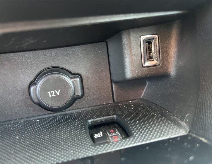 Peugeot 308 Kombi 1,5 l 96 kw