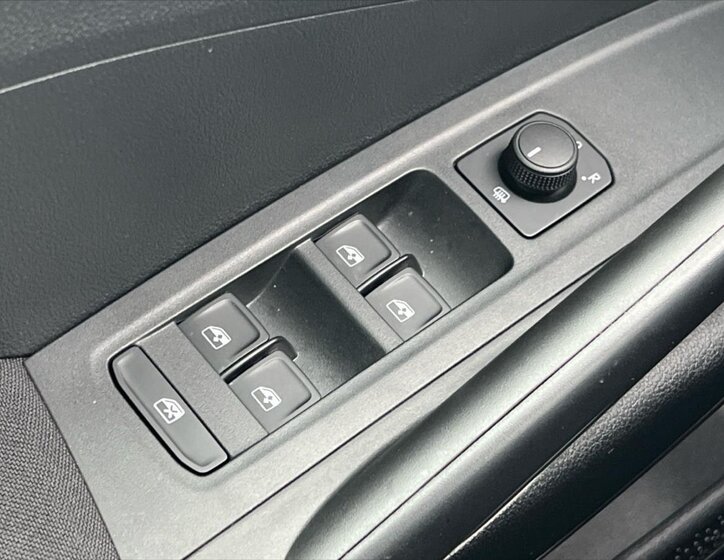 Škoda Fabia Hatchback 999,0 59 kw