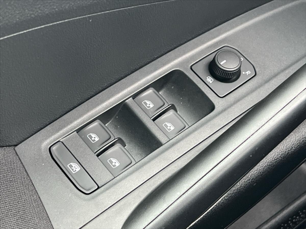 Škoda Fabia Hatchback 999,0 59 kw